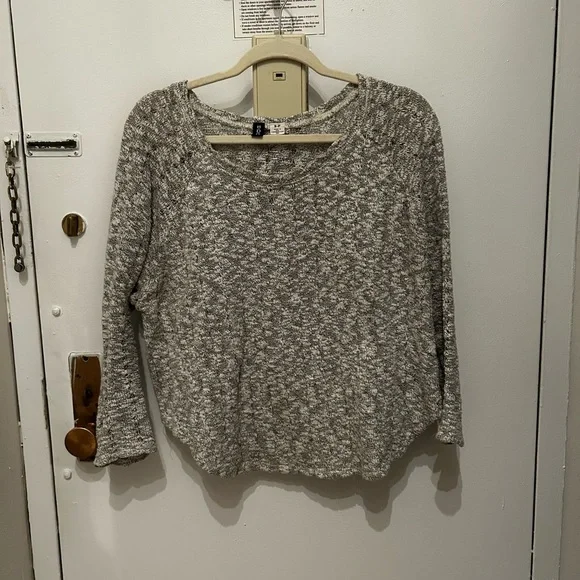 BDG Black and White 3/4 Sleeve Sweater - Size S - Picture 1 of 4